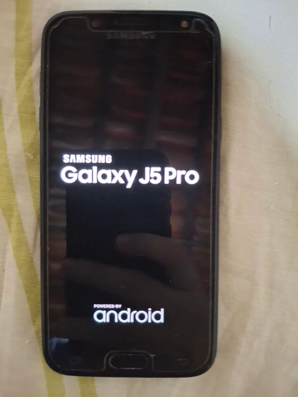 Samsung galaxy j5 pro 