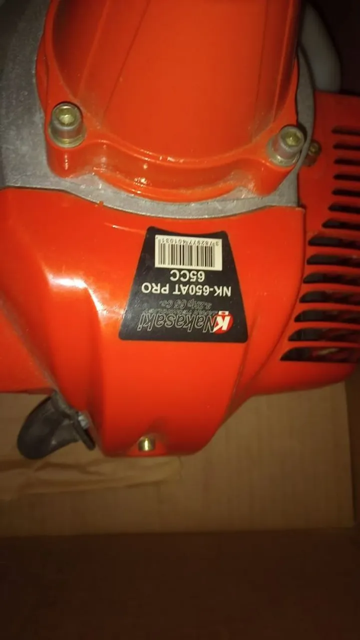 Roçadeira Nakasaki NK-650AT PRO 65CC