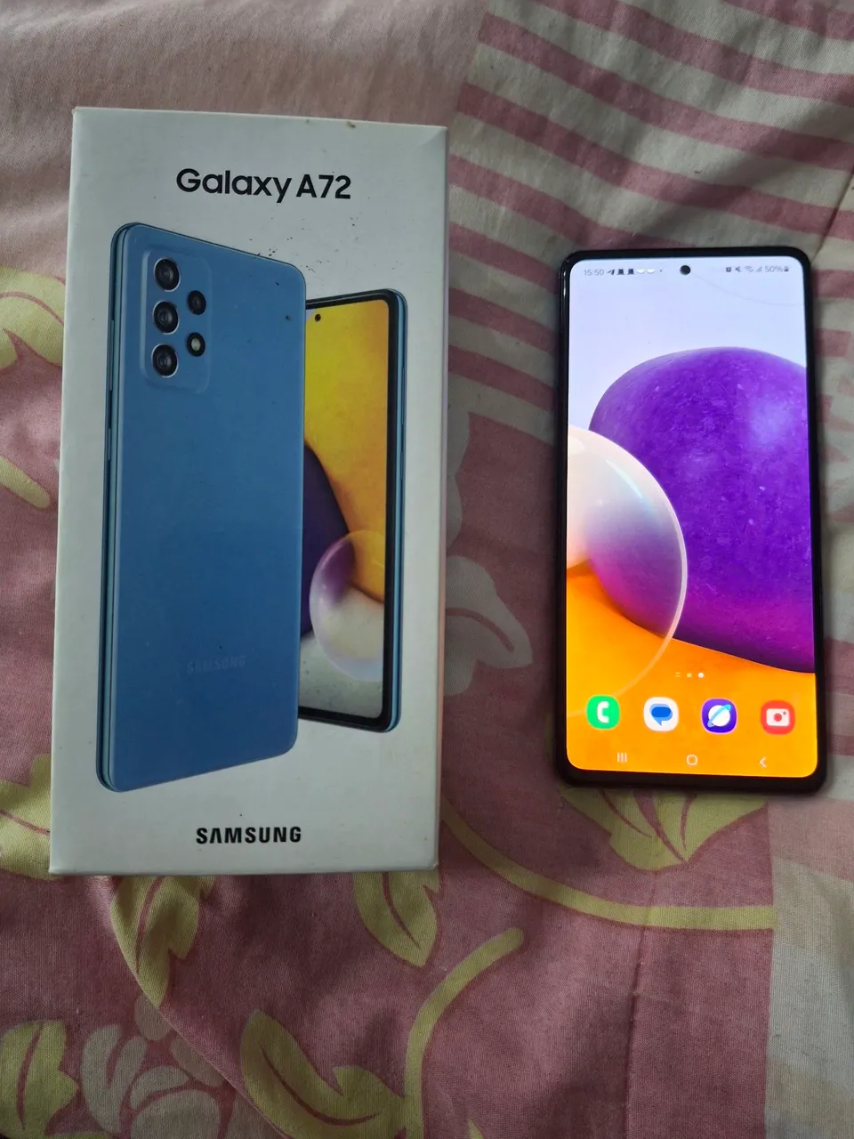 Samsung A72 Azul, tudo funcionando bem 