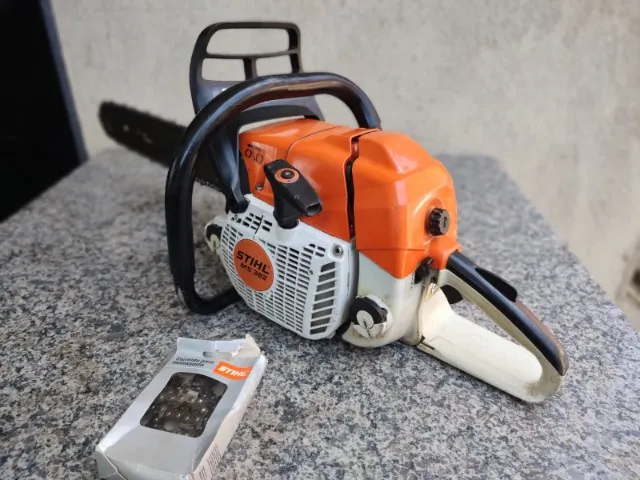 Motosserra Profissional MS 382 da STIHL
