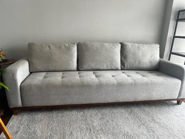 Sofá 2,50m em tecido Bouclé cinza  - Foto 2