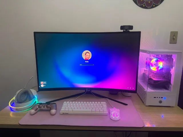 Monitor Curvo 165Hz 32 Polegadas - Impecável - Foto 3