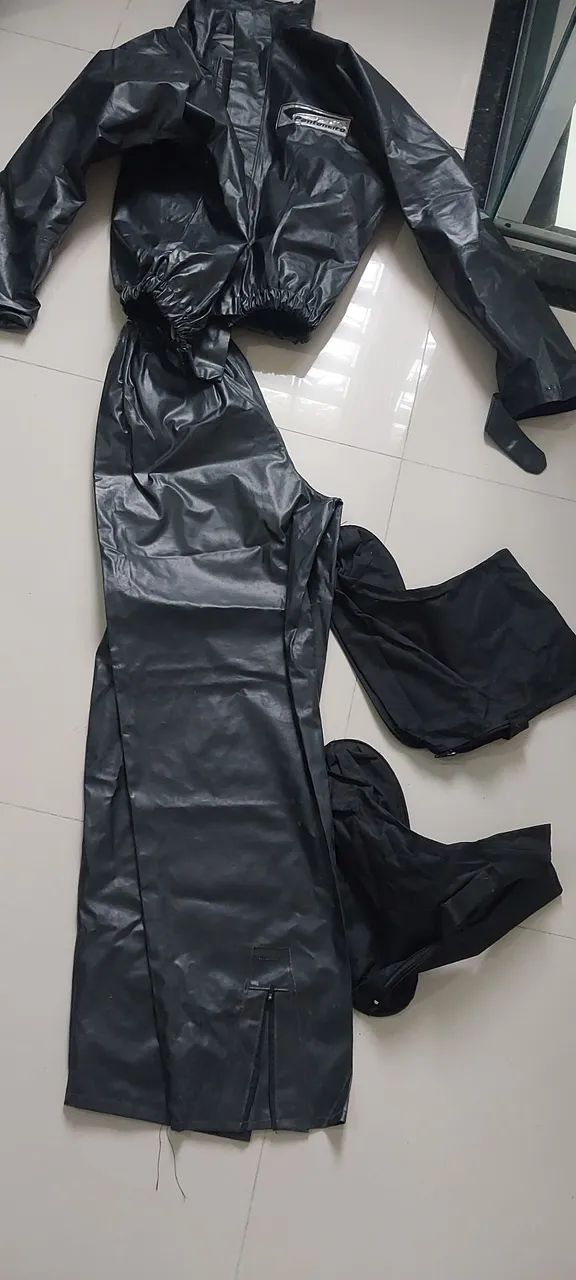 Capa de chuva Casaco/ calça  e bota completo 