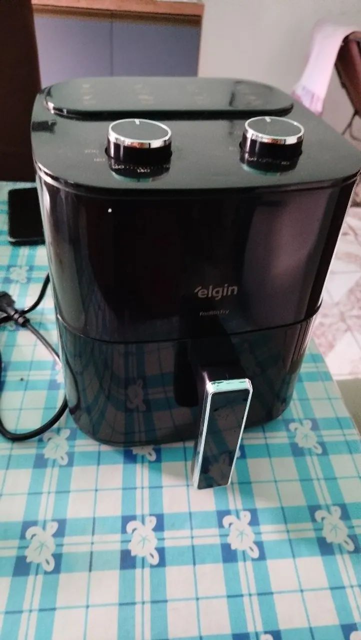 Air fryer Elgin