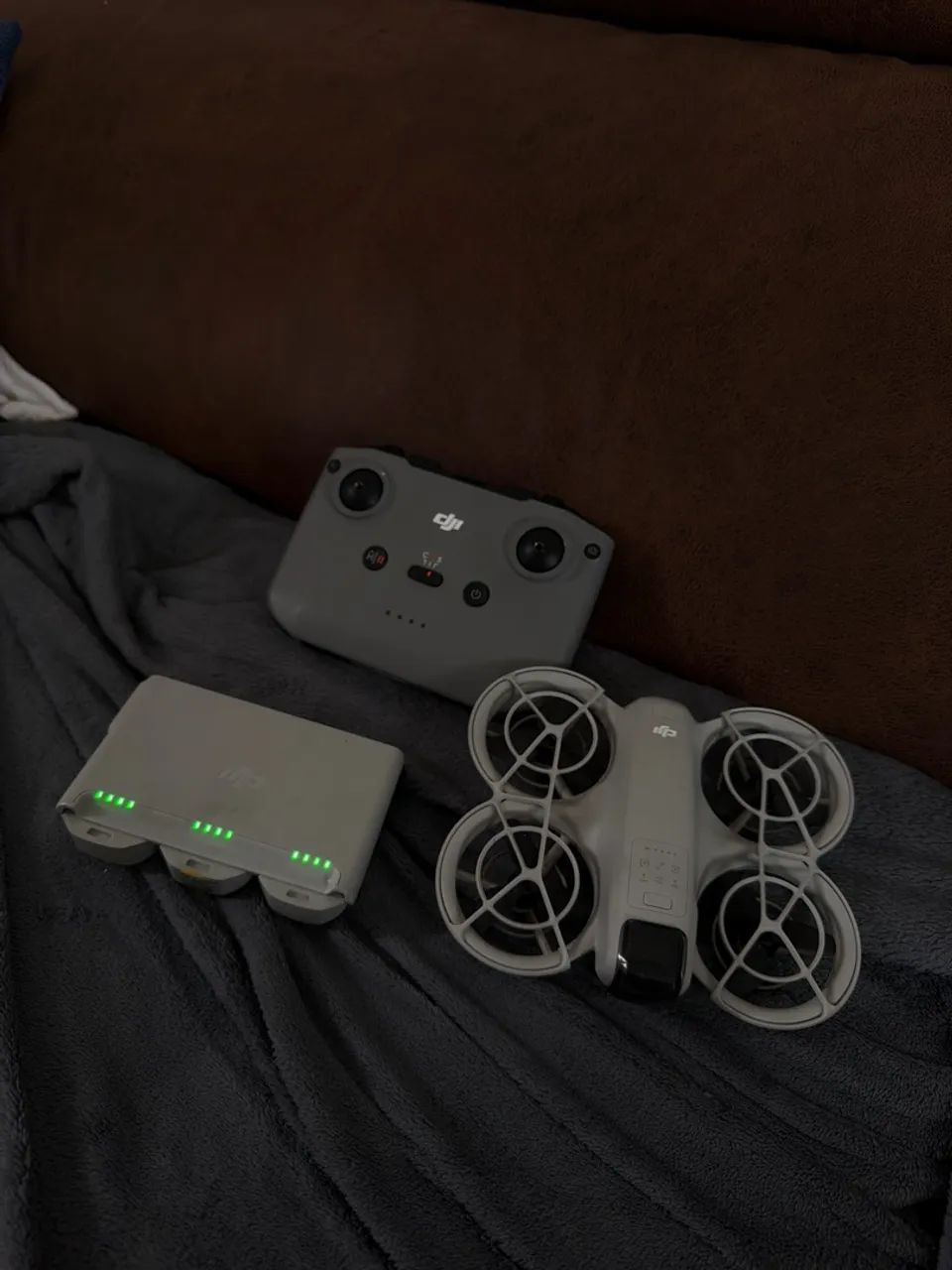 Drone DJI NEO - com controle! - Foto 2