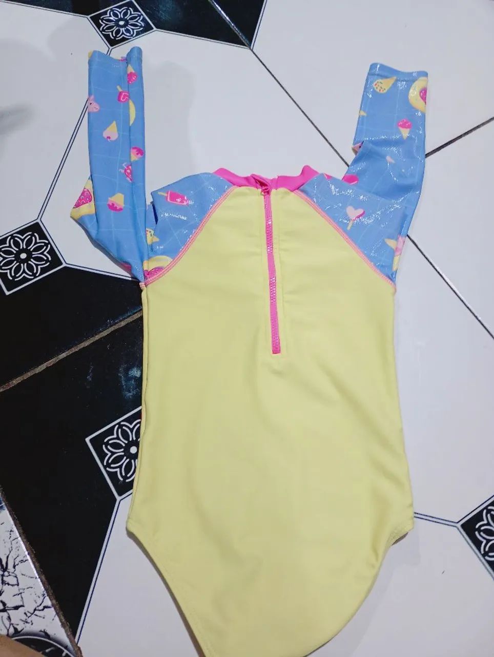 Roupa de banho pra menina de 3 anos  - Foto 2