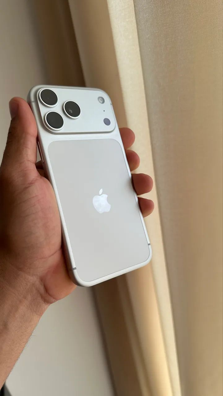iPhone 17 pro Max 256 ?BRANCO? - Foto 2