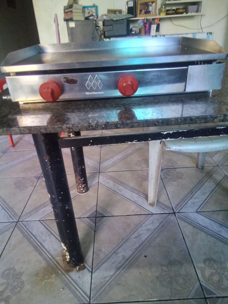 VENDO CHAPA PARA LANCHES - Foto 2