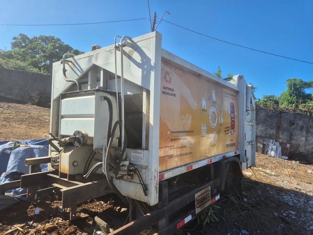 Compactador de lixo