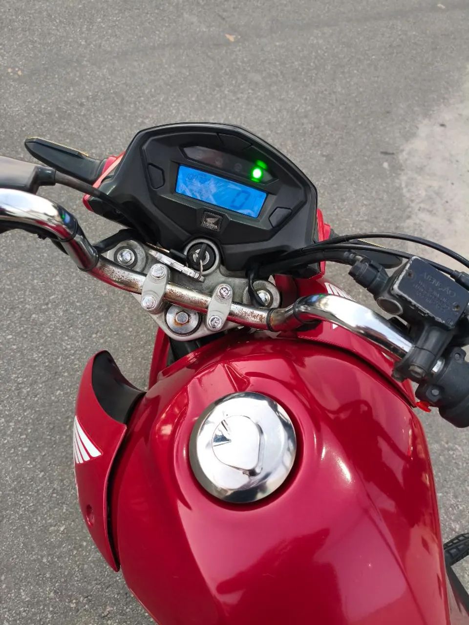 Vendo Cg Titan ano 2014 Conservada  - Foto 5