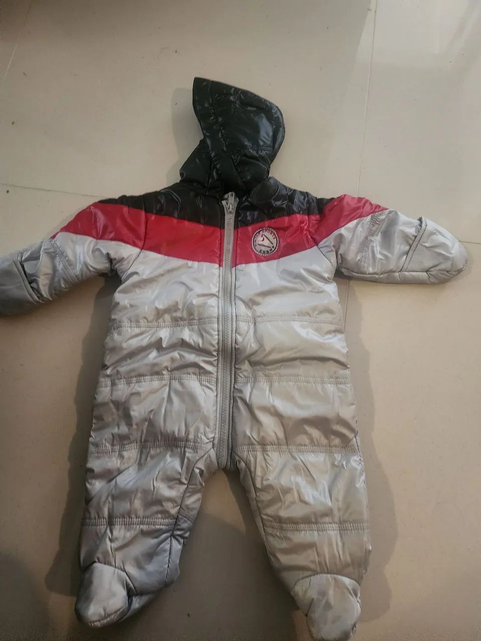 Tipo Top estilo NASA
