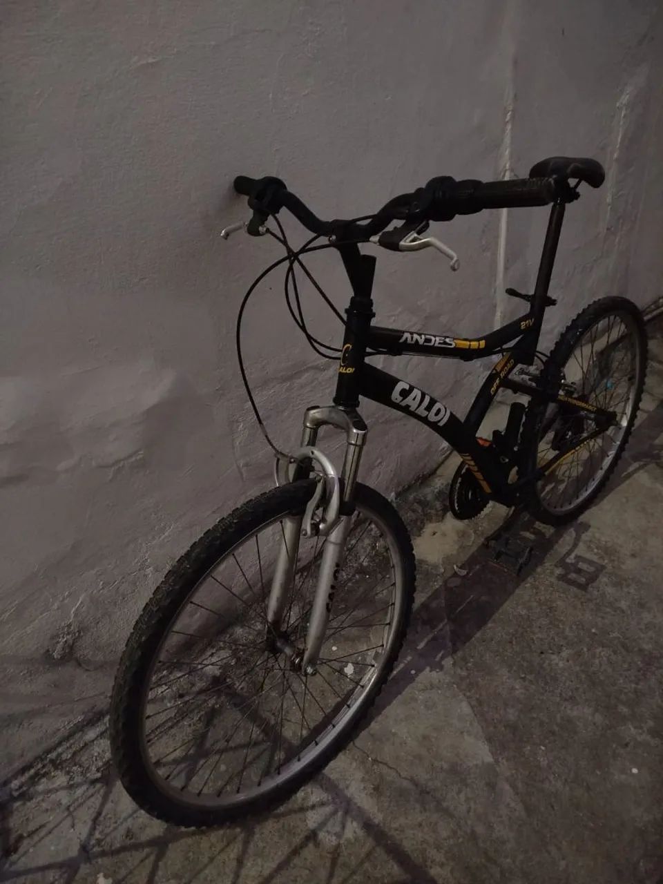 Vende bicicleta Caloi - Foto 4