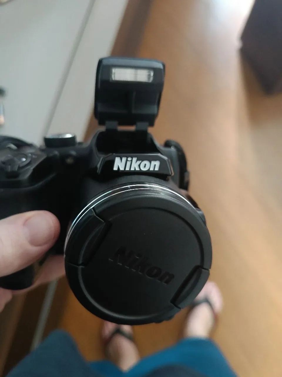 Câmera Nikon B500