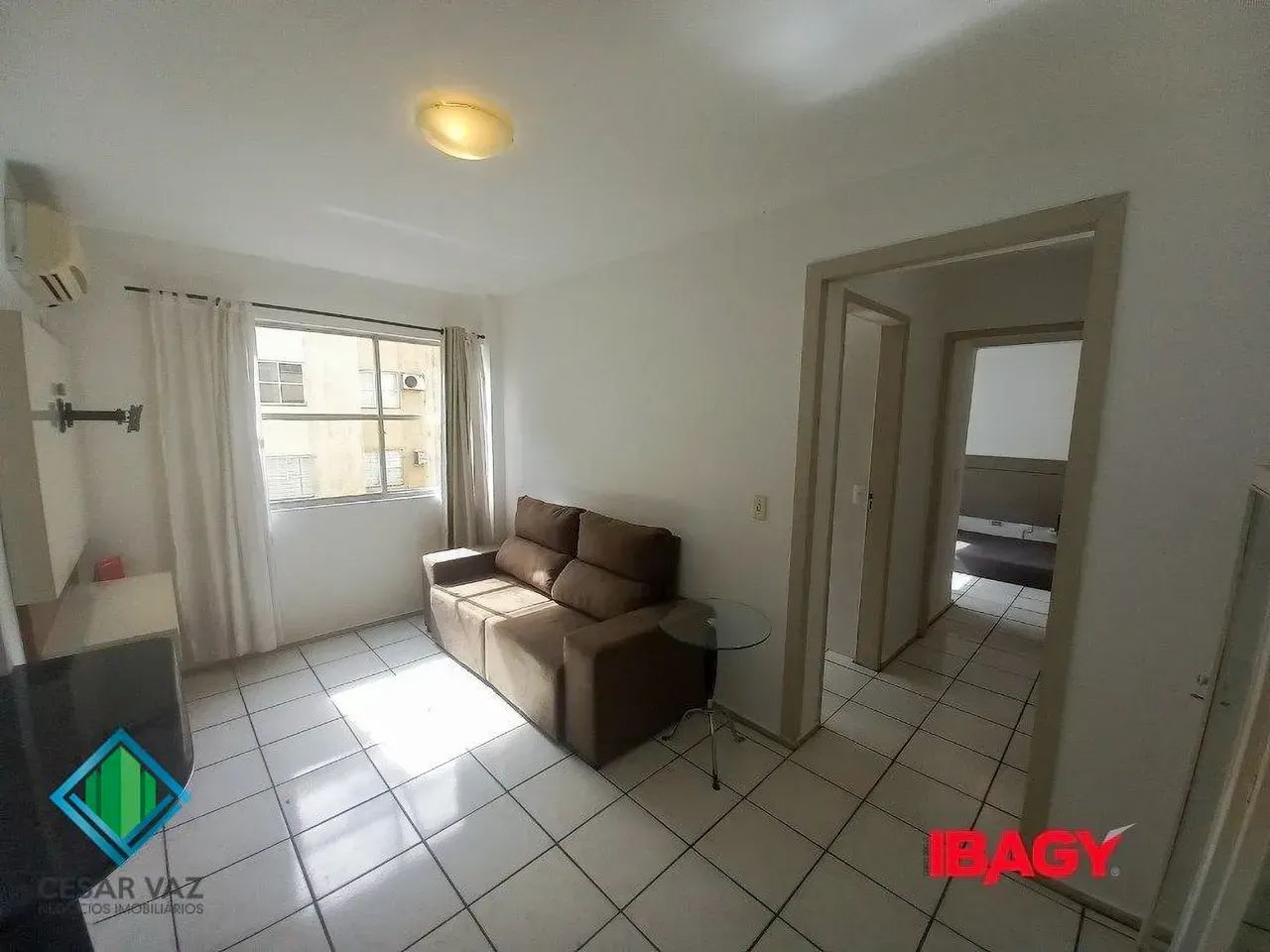 Imóvel para venda possui 45 metros quadrados com 2 quartos em Coqueiros - Florianópolis -  - Foto 2