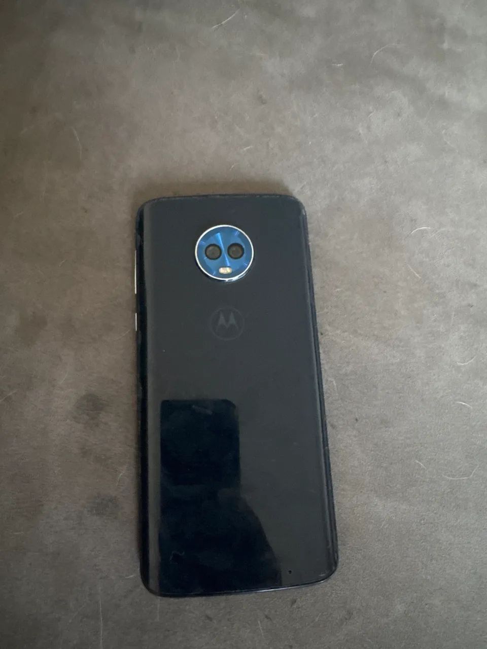 Celular moto g6 plus 64 g - Foto 2