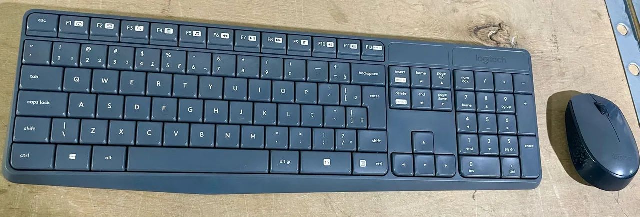 TECLADO E MOUSE LOGITECH