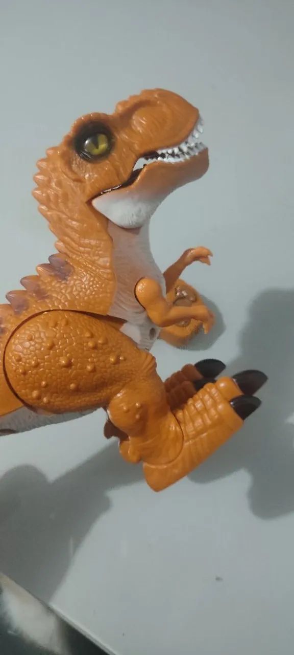 Dinossauro com controle remoto - Foto 4