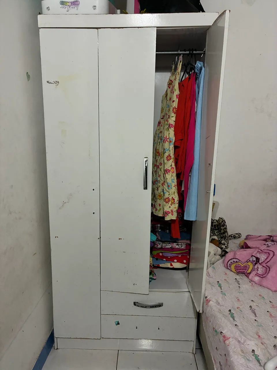 Guarda roupa solteiro
