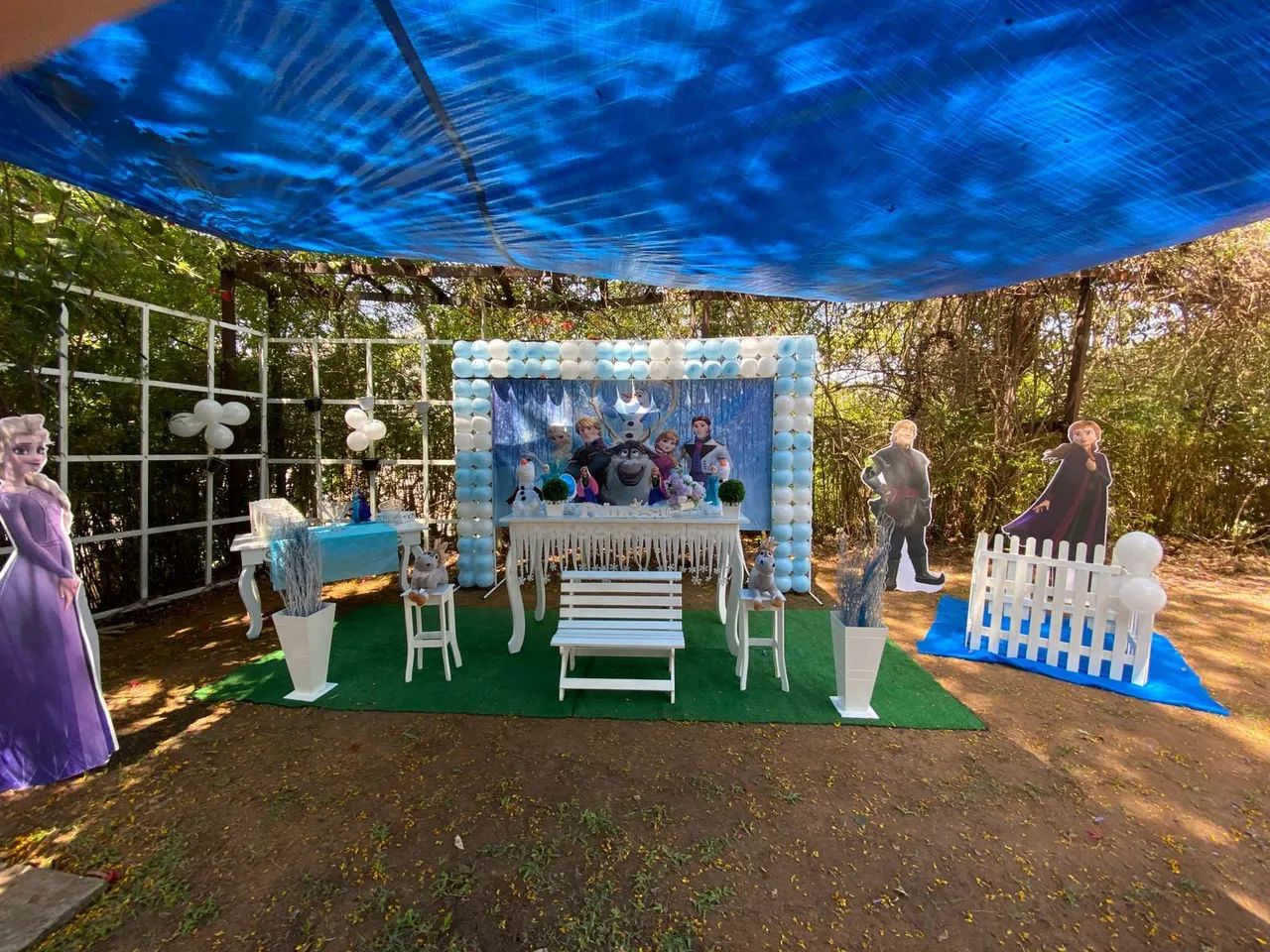 Vendo 40 temas completos de decoração de festa. 