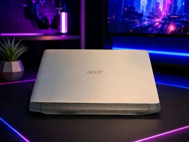 Computador Compacto Acer Aspire One 2GB RAM e HD 160GB