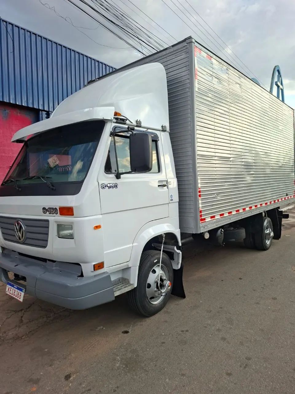 Vw 8150 baú 