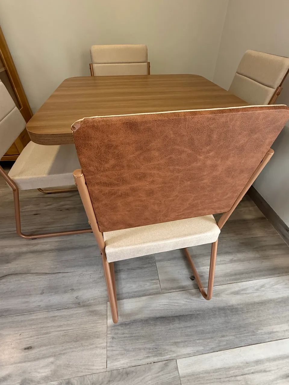 Mesa com 4 cadeiras - Foto 3