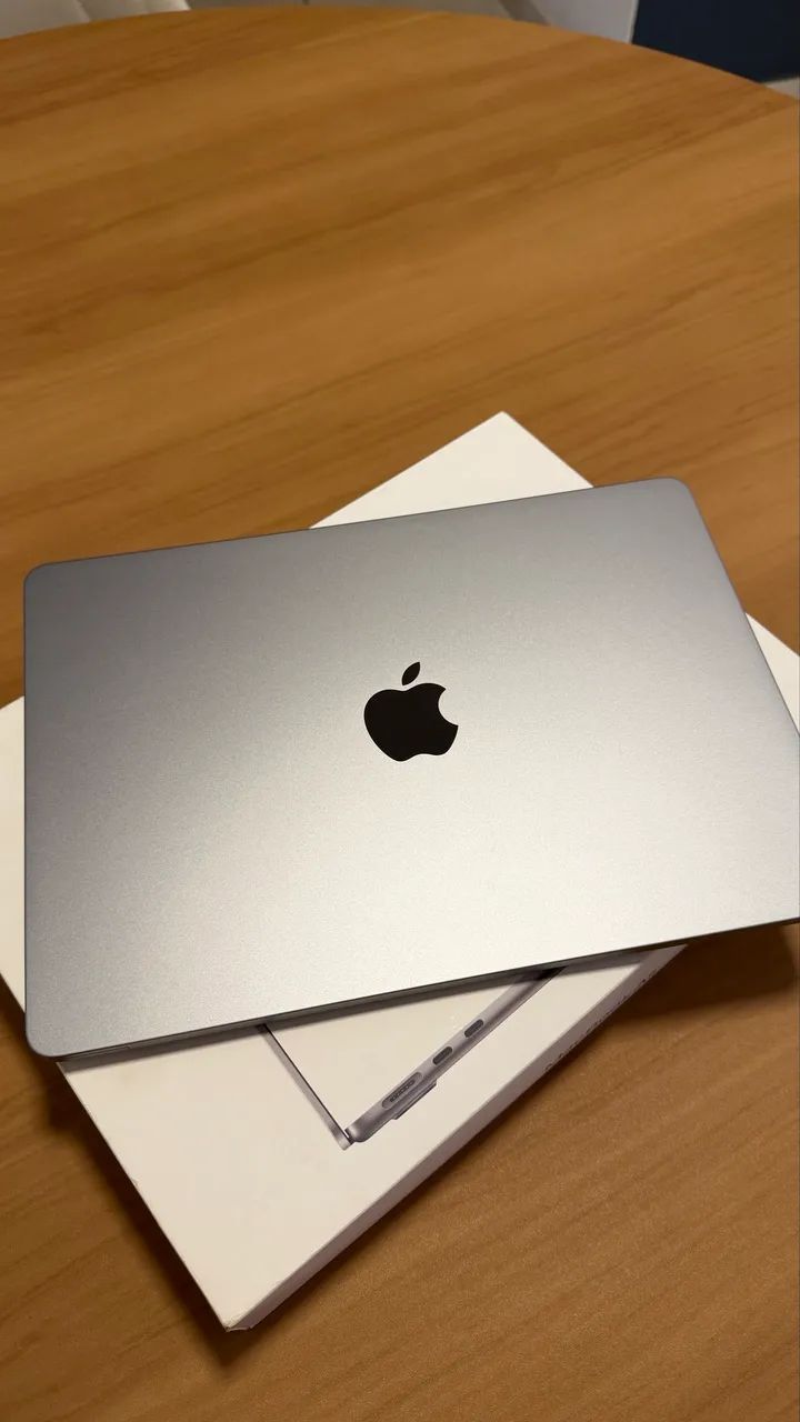 MacBook Air 13.6 - M1 Space Gray, de 256GB - 8GB, Seminovo 87