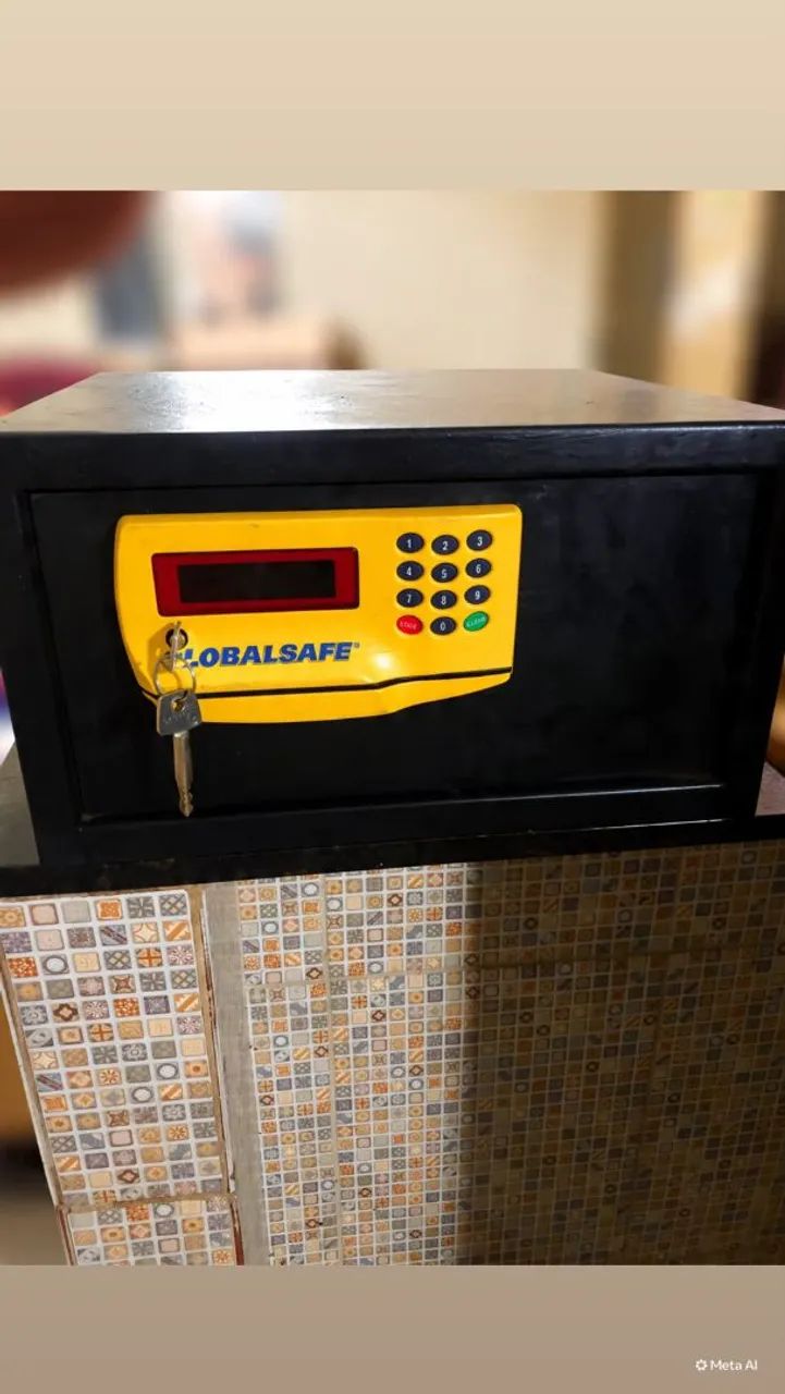 Cofre eletrônico digital e chave Globalsafe