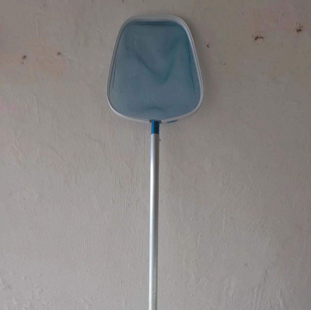 Peneira para limpar piscina com cabo 3 metros