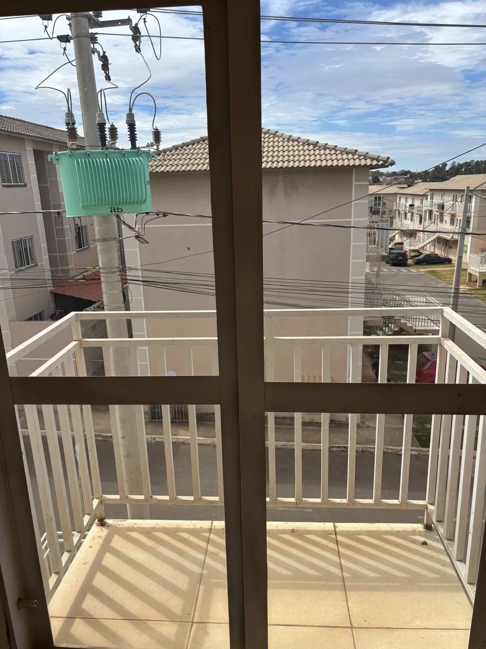 APARTAMENTO DUPLEX 2 QUARTOS - GRAN ACRÓPOLIS II - LUZIÂNIA/GO - Foto 3