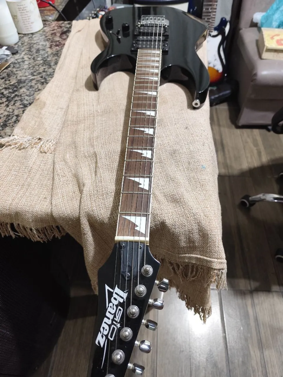 ibanez gio