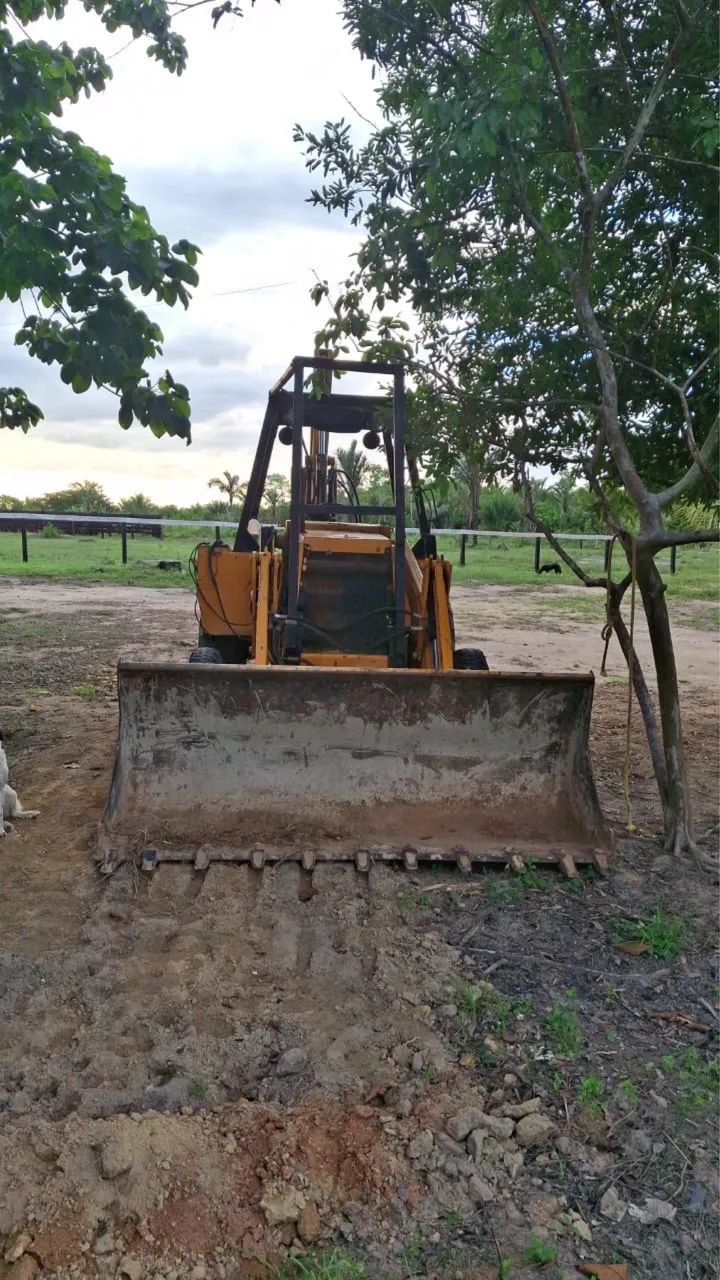 Retroescavadeira Case 580H - Foto 2
