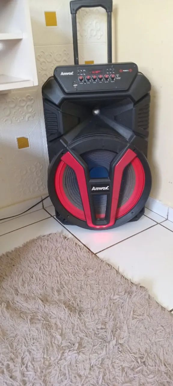 Vendo caixa de som potente de 780W, com som alto e grave forte - Foto 4
