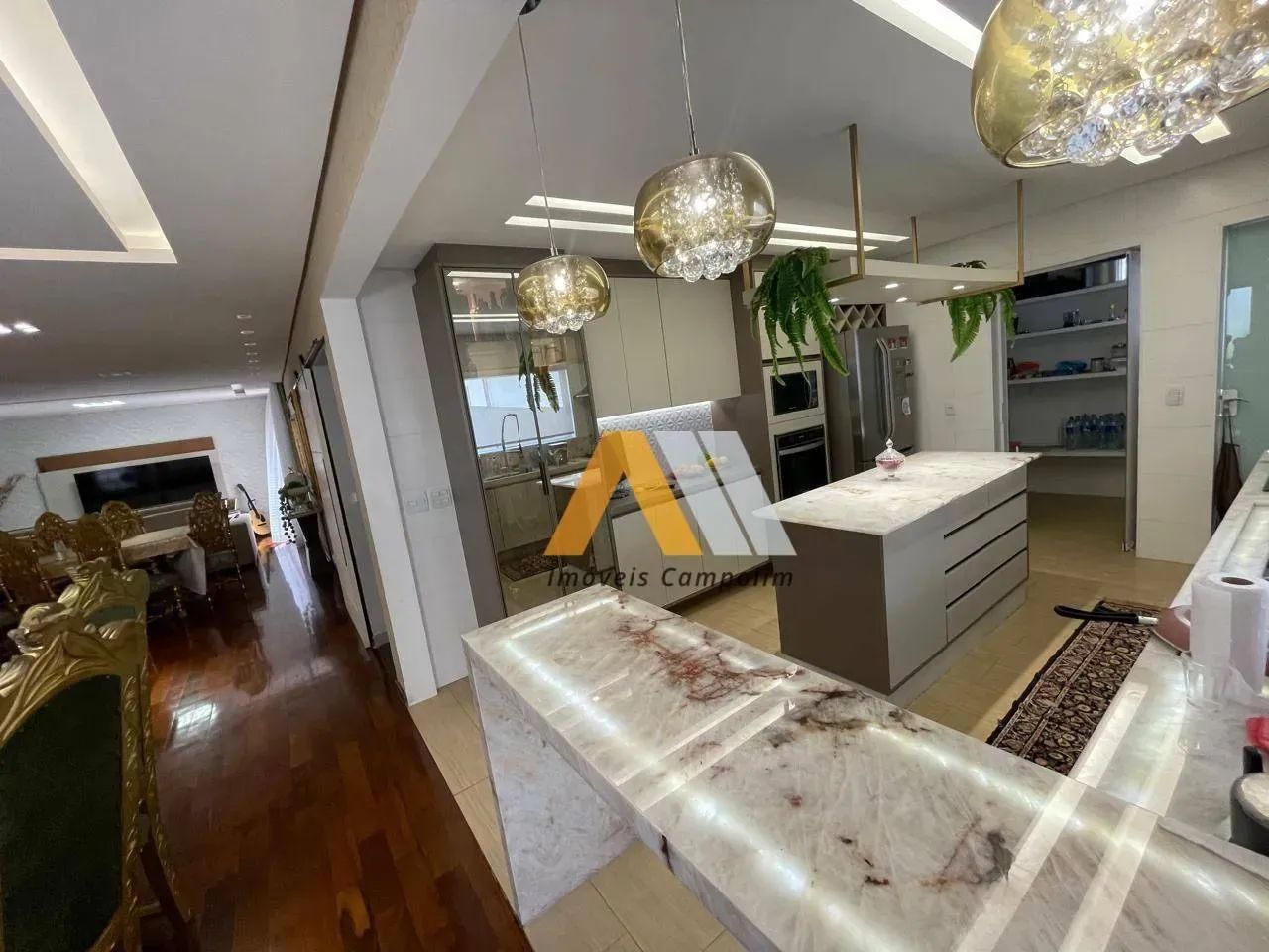 Casa com 6 dormitórios no Village D´Avignon - Foto 5