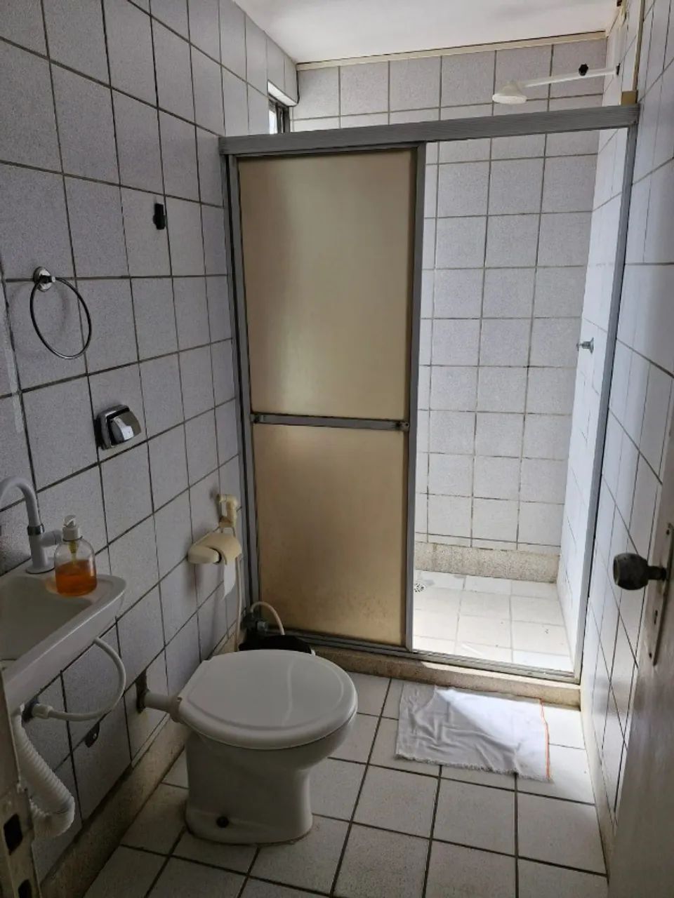 Quarto para mulheres próximo ao HC - Foto 5