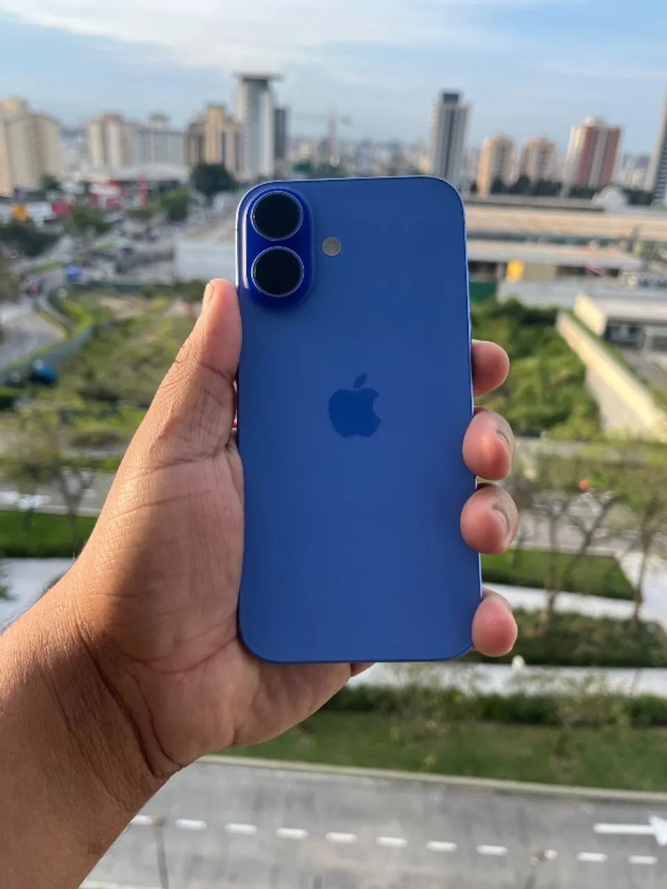 16 AZUL 256GB ( APARELHO SEMINOVO )