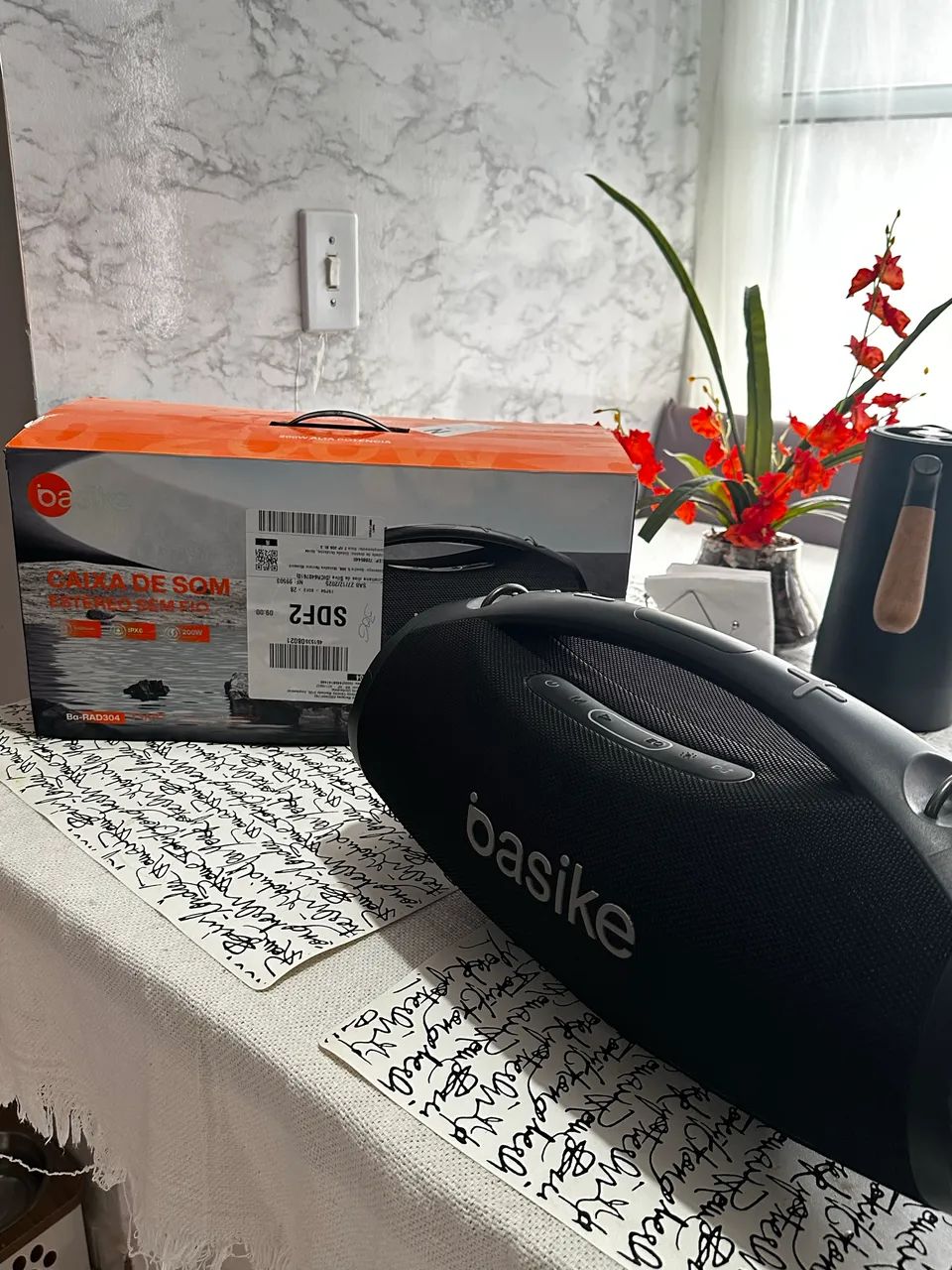 Caixa bombox 