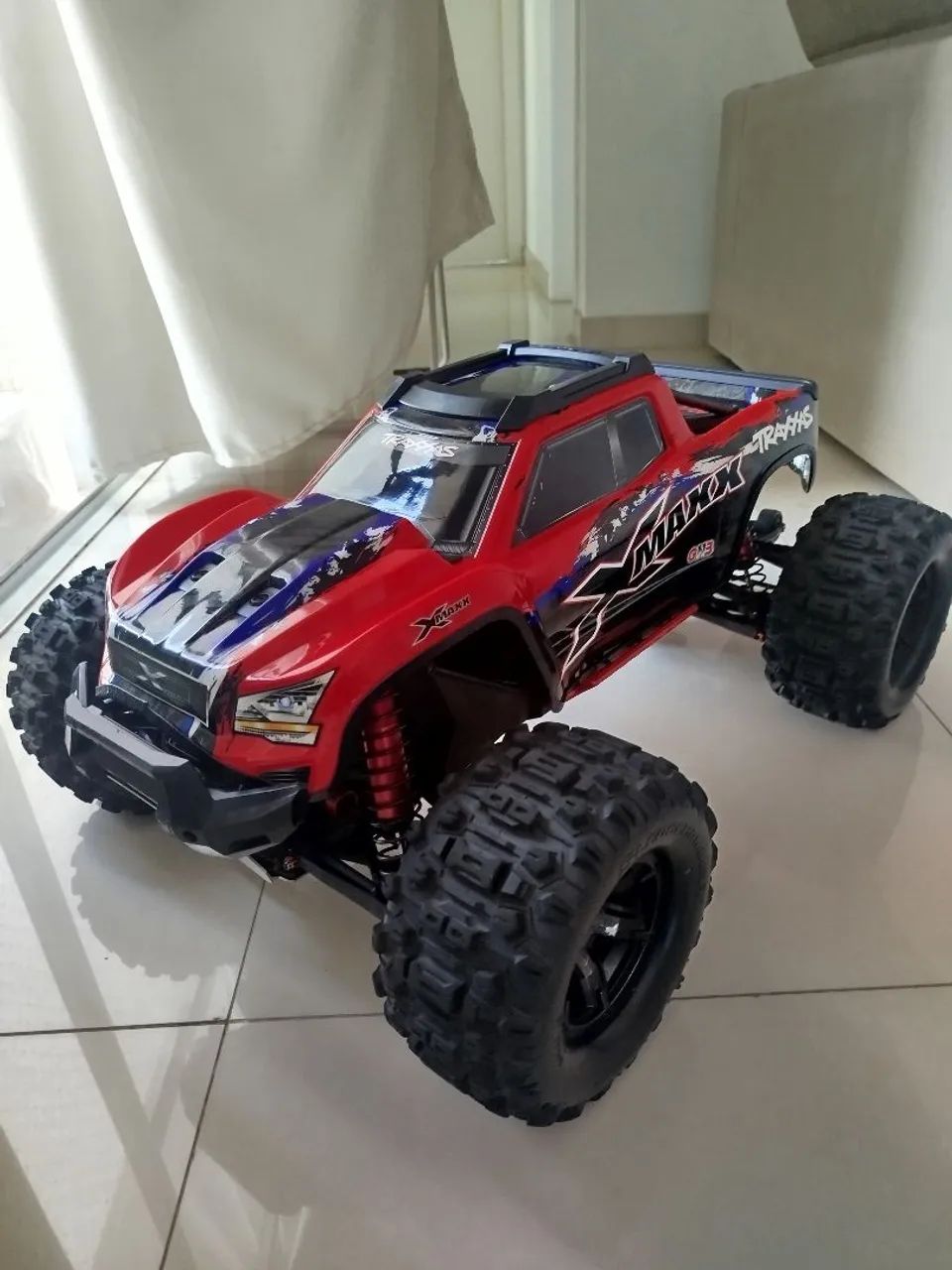 Automodelo Traxxas Xmaxx  - Foto 2