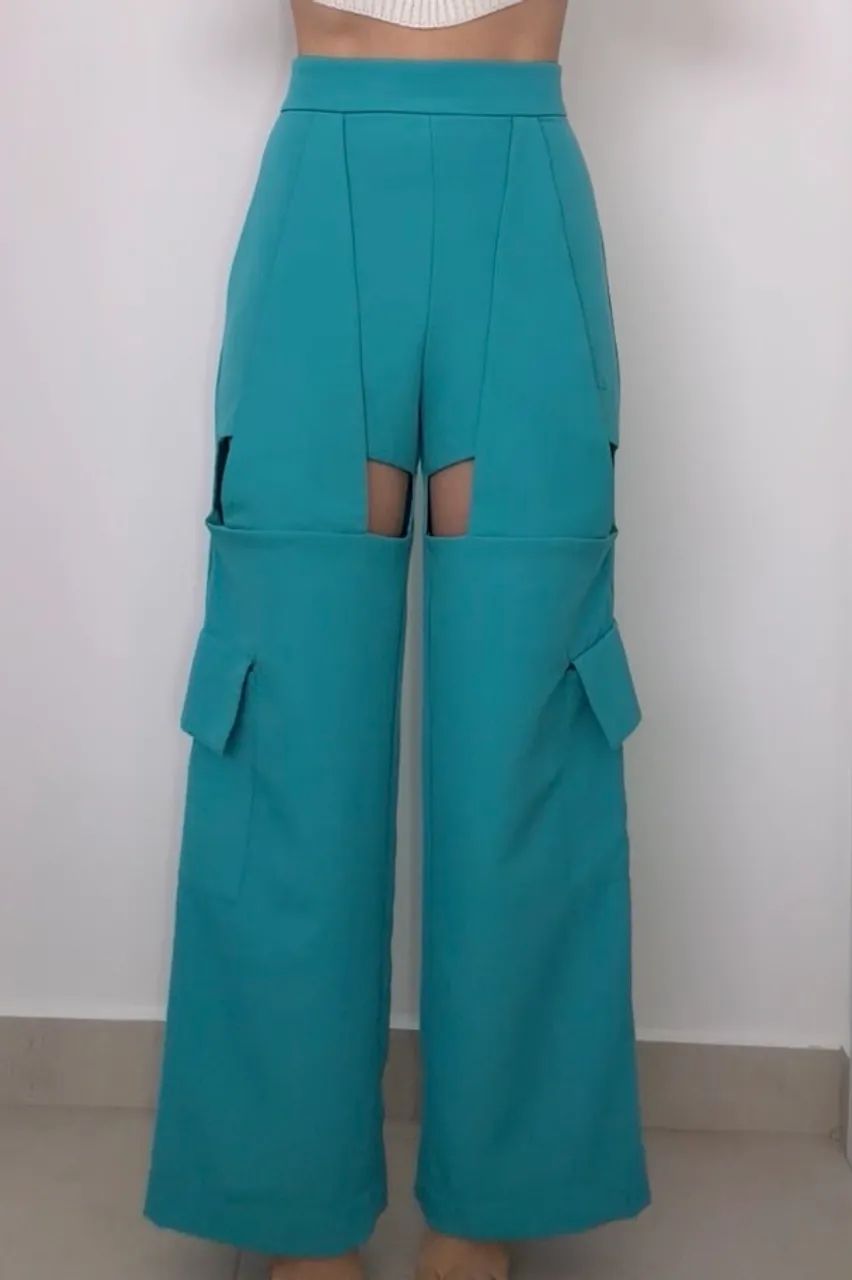 Calça moderna verde água | com recortes 