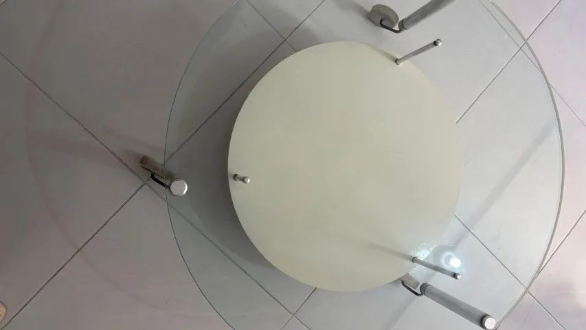 Mesa de centro em vidro e metal - moderna com prateleira inferior - Foto 3