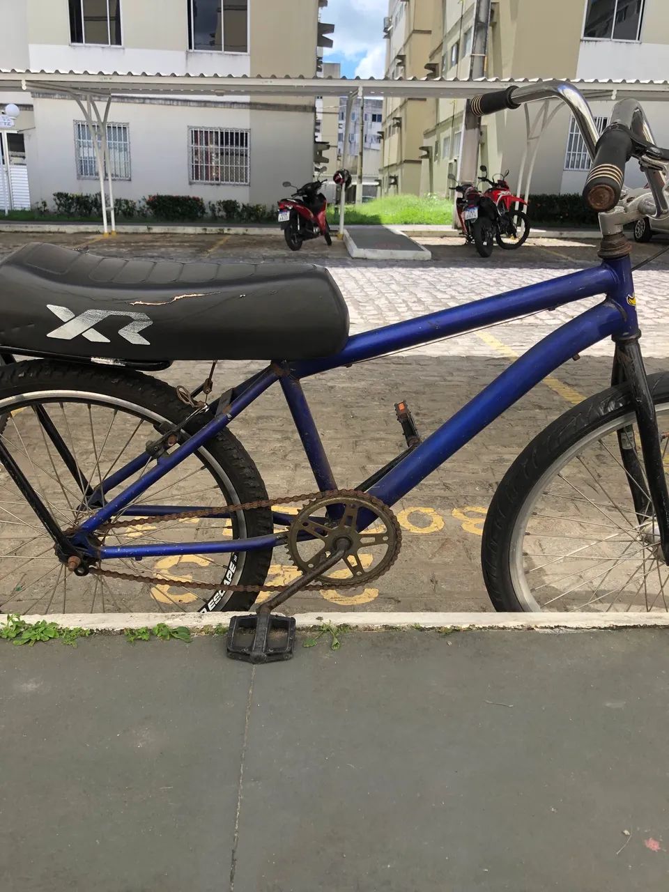 Bicicleta montadinha aro 24