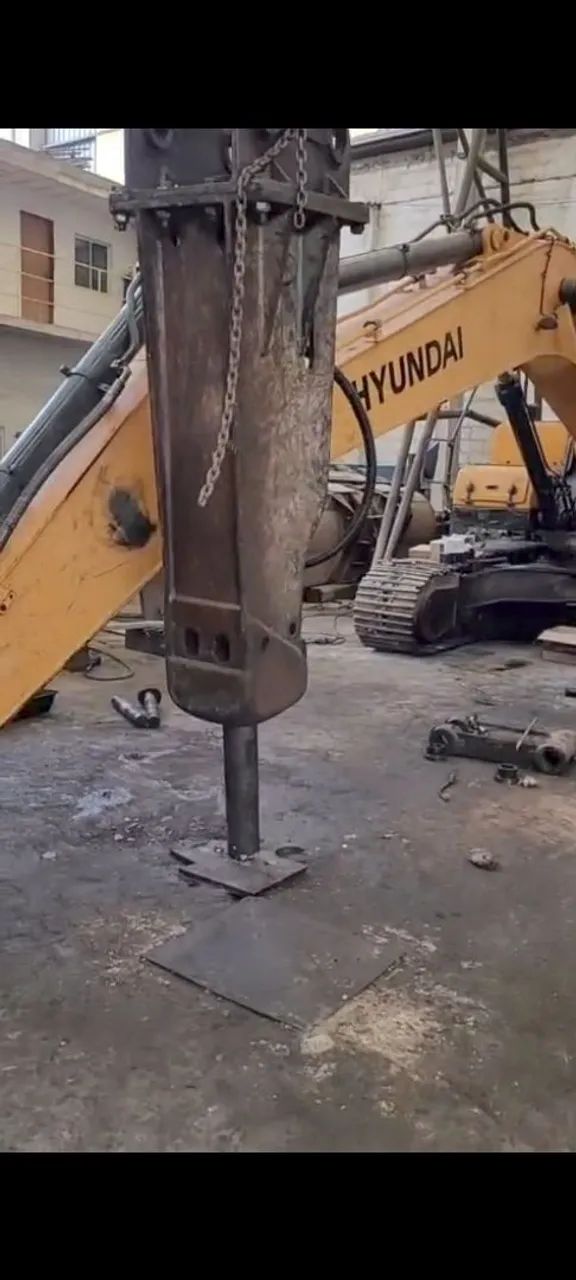 Rompedor hidráulico Daemo  - Foto 2