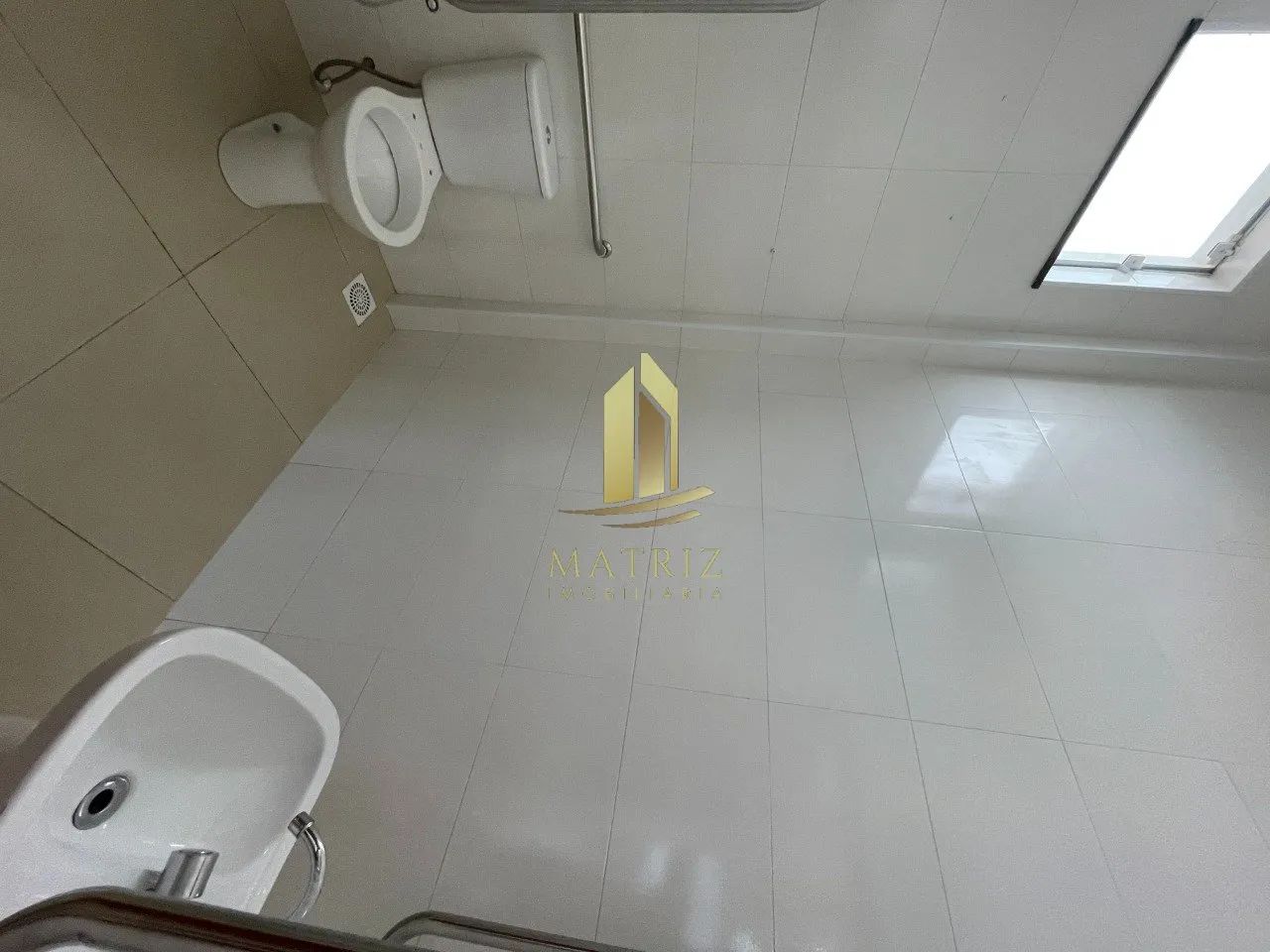 Aluga-se sala comercial Jd Esmeralda - Foto 5