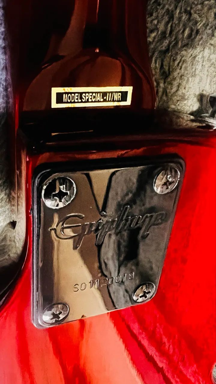 https://loja.menu/guiguitars - Foto 5