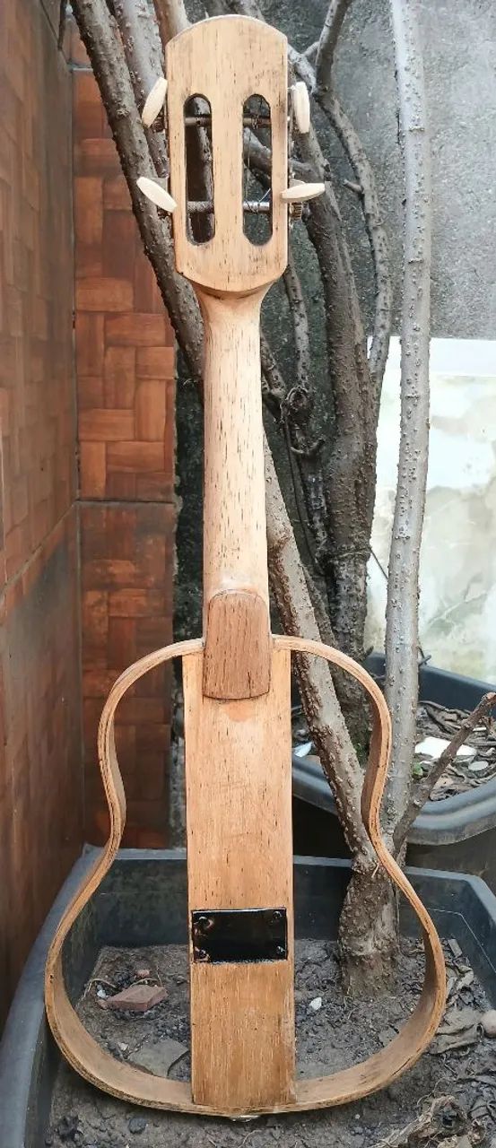 Cavaquinho vazado Luthier  - Foto 2