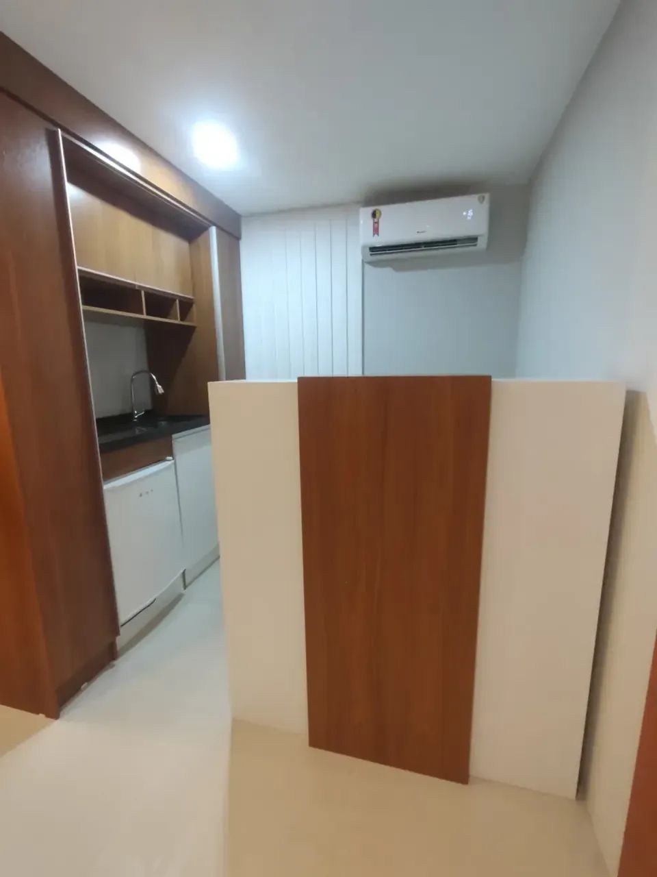 SALA COMERCIAL MOBILIADA - PARQUE OFFICE - Foto 5
