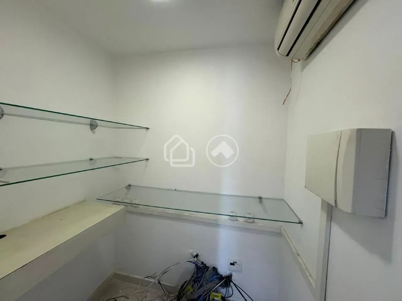 Excelente andar corrido com mezanino para locação no Buritis com 418m² - Foto 5
