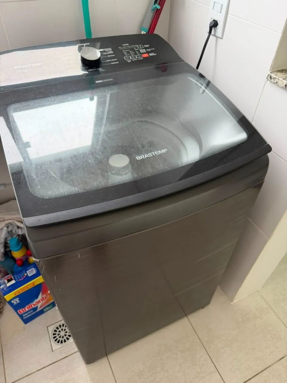 MÁQUINA DE LAVAR ROUPA