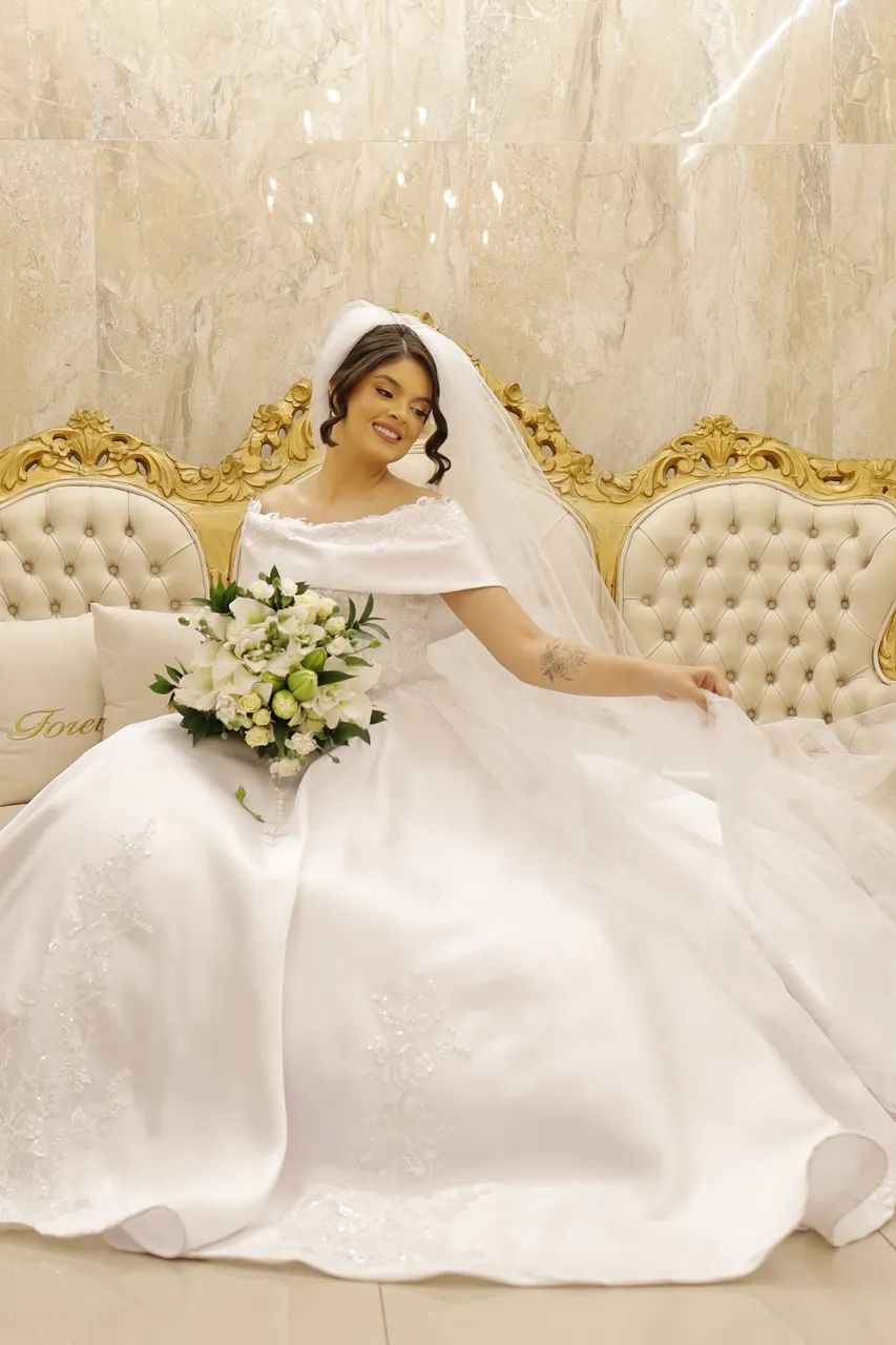 VESTIDO DE NOIVA A VENDA - Foto 3