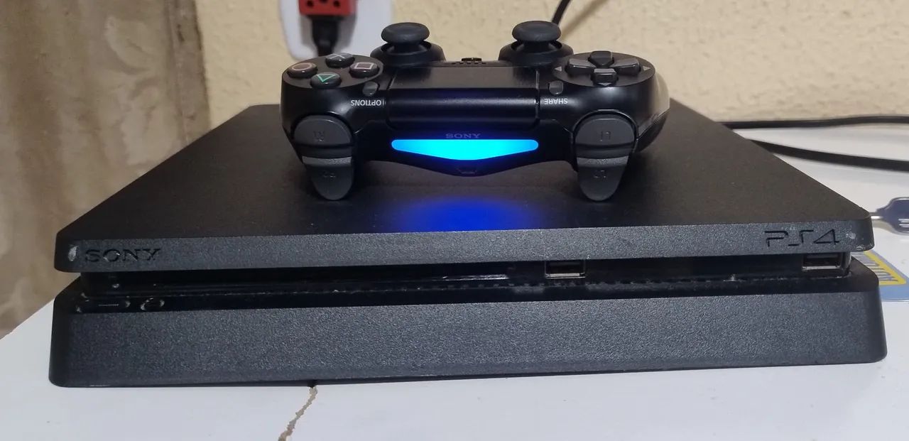 Play 4 